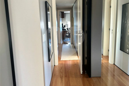 Apartamento à venda com 4 quartos, sendo 3 suítes, em Alto de Pinheiros, São Paulo, SP