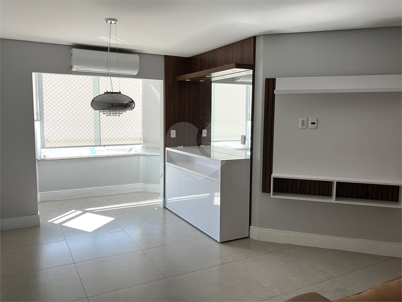 Apartamento à venda com 3 quartos, sendo 1 suíte, em Jardim Vera Cruz, Sorocaba, SP