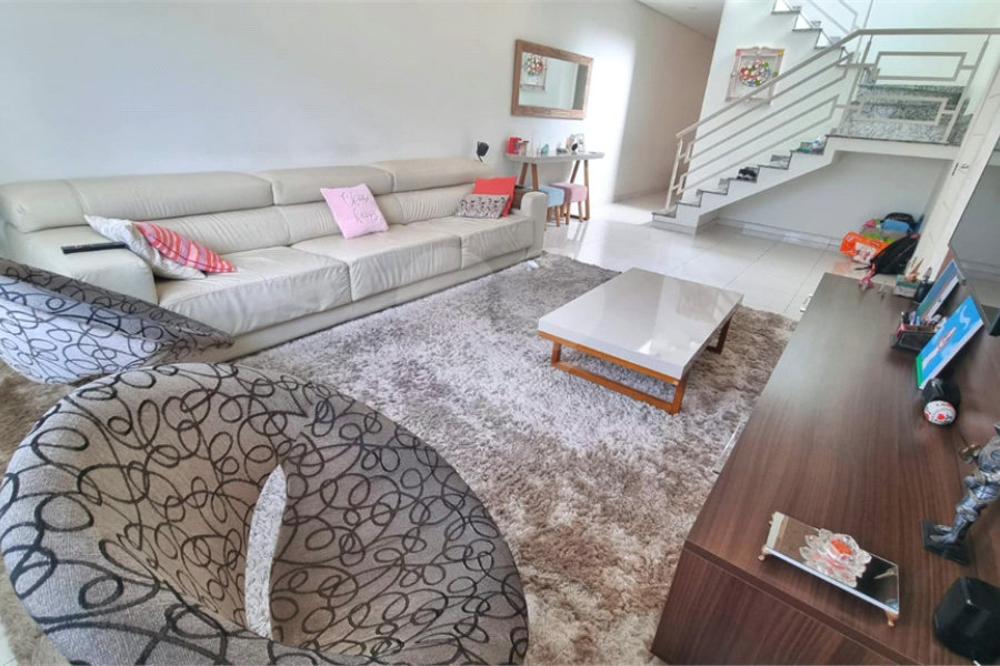 Casa à venda com 3 suítes no condomínio Residencial Cantareira, São Paulo - SP