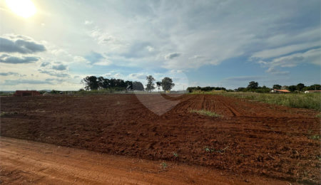 Terreno à venda em Mato Seco, Itapetininga, SP