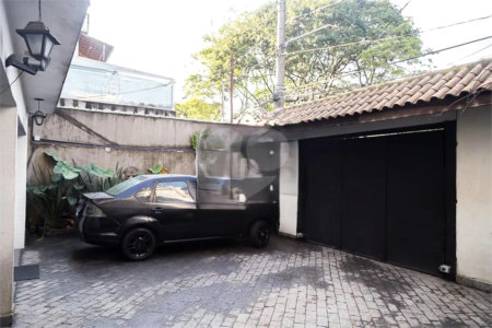 Casa à venda com 6 quartos, sendo 5 suítes,  em Vila do Encontro, São Paulo, SP