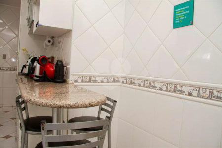 Apartamento à venda com 4 quartos, sendo 1 suíte, em Perdizes, São Paulo, SP