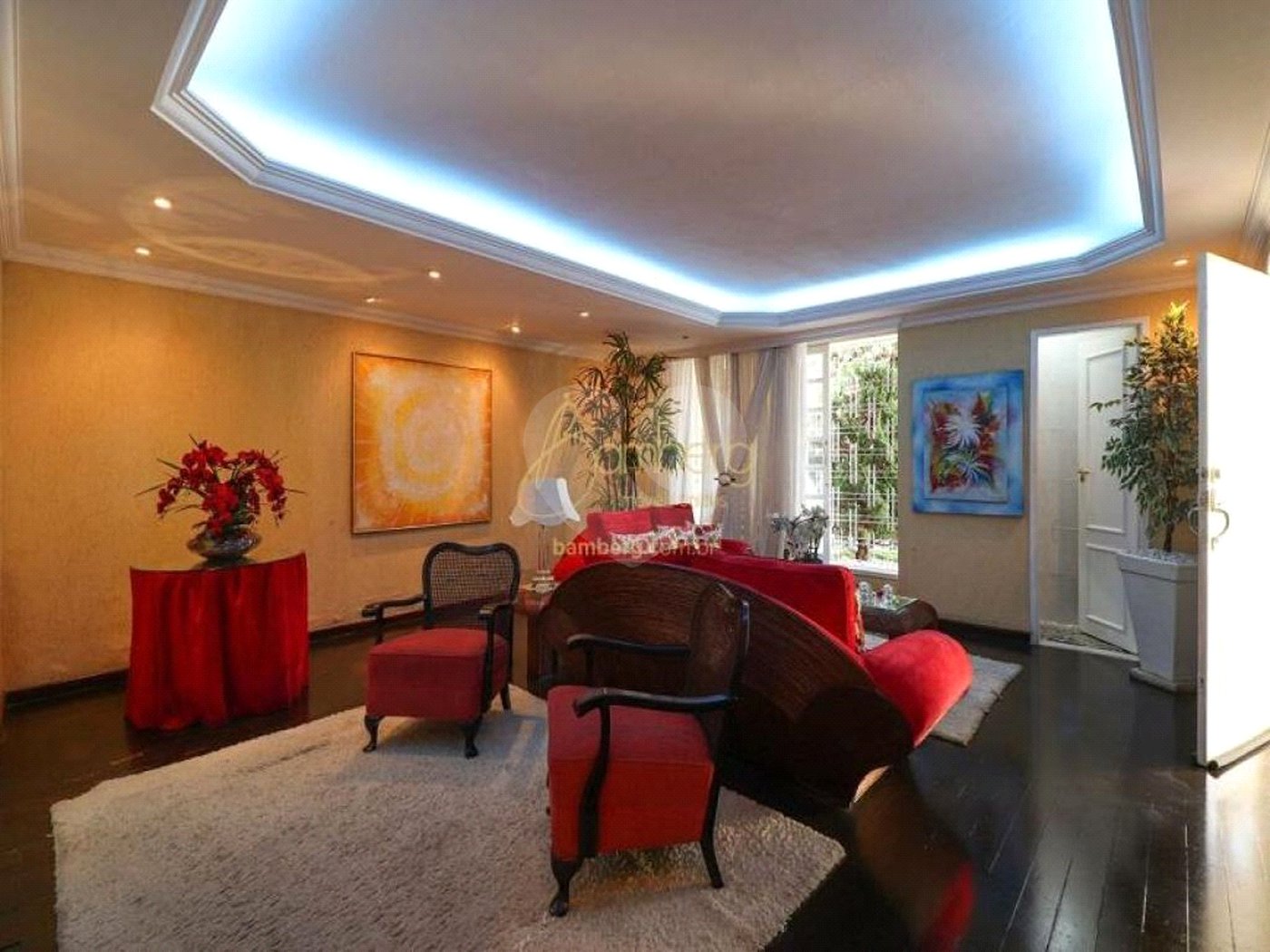 Casa à venda com 4 quartos, sendo 2 suítes, em Jardim Trussardi, São Paulo, SP