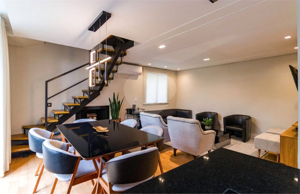 Apartamento à venda com 1 suíte em Vila Suzana, São Paulo, SP