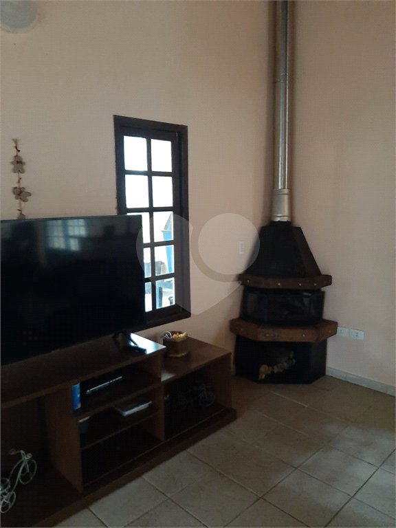 Casa à venda com 3 quartos, sendo 1 suíte, em Serra da Cantareira, Mairiporã, SP