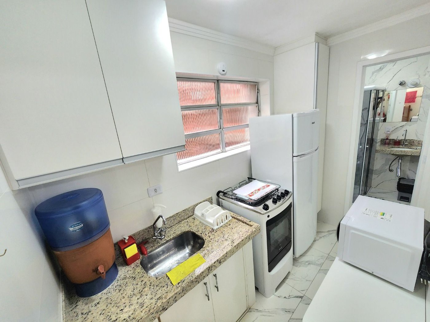 Apartamento mobiliado próximo da praia com 1 dormitório à venda, 32 m² por R$ 390.000 - Embaré - Santos/SP