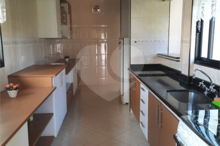 Casa à venda com 3 quartos, sendo 1 suíte,  em Distrito Industrial do Lageado, Salto, SP