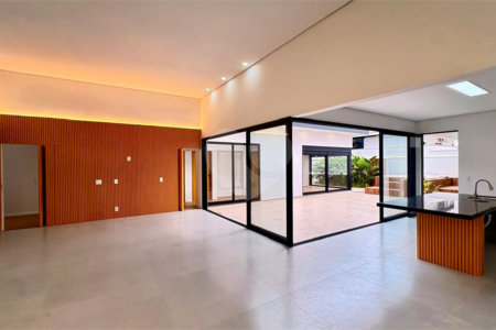 Casa à venda com 3 suítes no condomínio Campos do Conde I e II, Sorocaba - SP