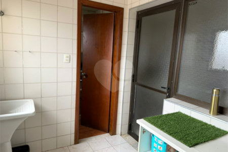 Apartamento à venda com 3 quartos, sendo 1 suíte, no Centro, Suzano, SP