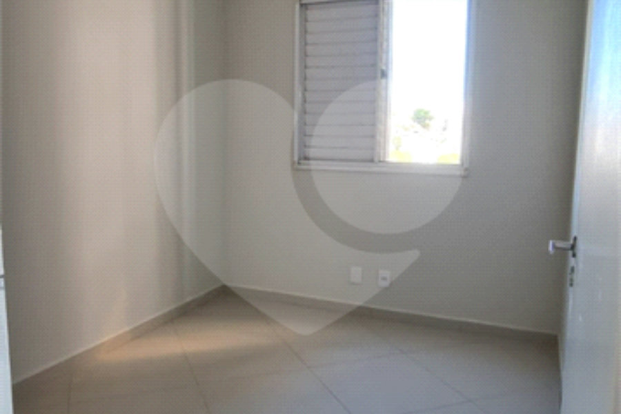 Apartamento à venda com 3 quartos em Vila Talarico, São Paulo, SP