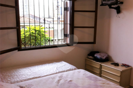 Sobrado à venda com 5 quartos, sendo 4 suítes, em Planalto Paulista, São Paulo, SP