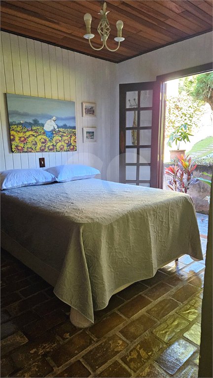 Casa Térrea à venda com 4 quartos, sendo 1 suíte, em Jardim Centenário, Atibaia, SP