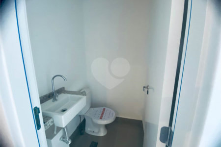 Apartamento para alugar com 3 quartos, sendo 1 suíte, em Jardim Maria José, Votorantim, SP