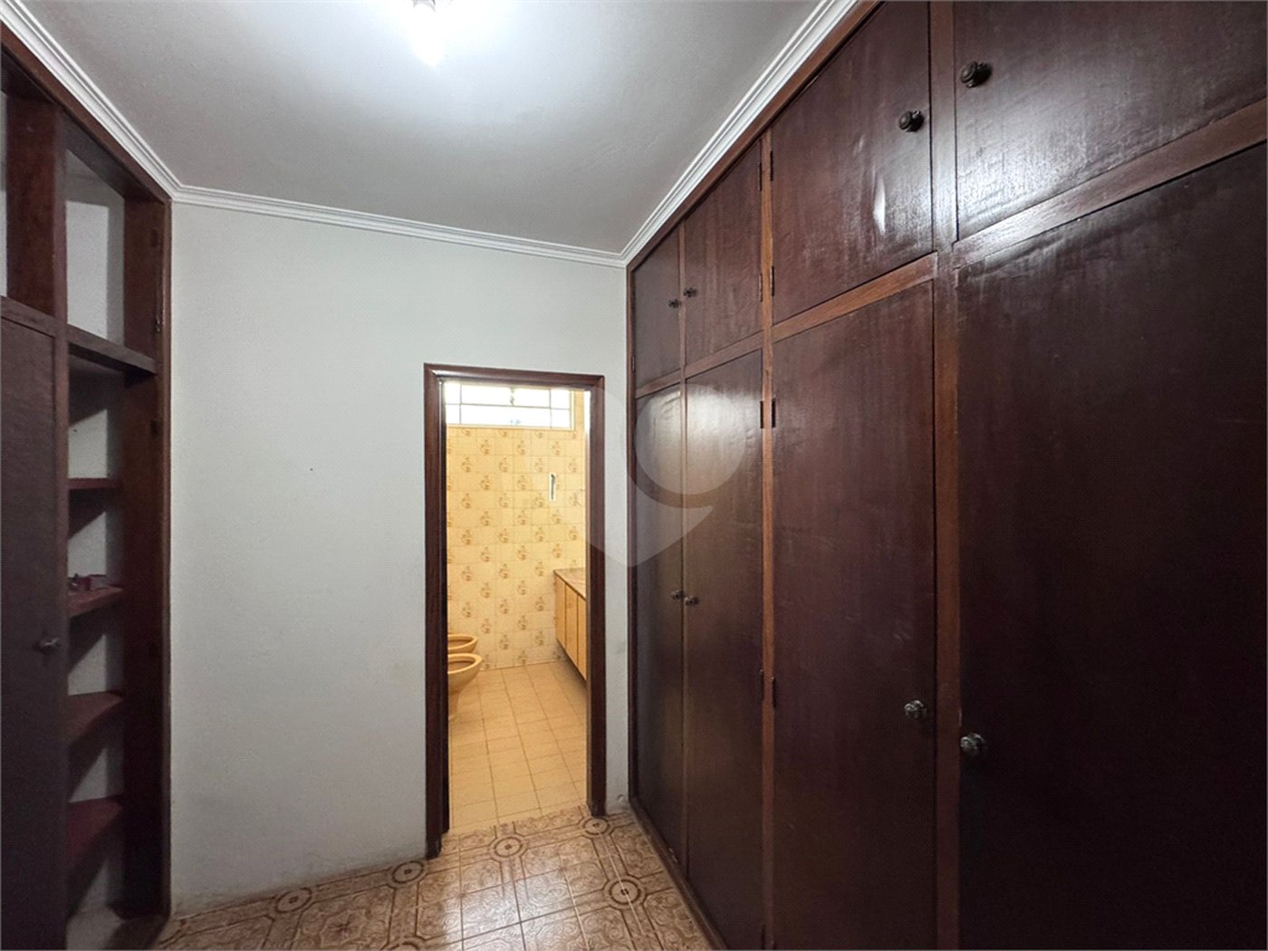 Sobrado à venda com 4 quartos, sendo 3 suítes, em Jardim América, Ribeirão Preto, SP
