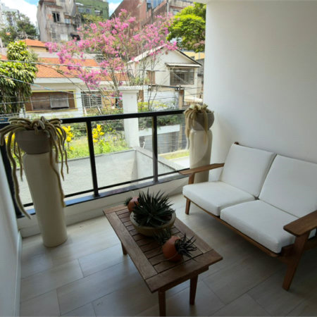 Sobrado à venda com 3 quartos, sendo 1 suíte, em Vila Paulicéia, São Paulo, SP