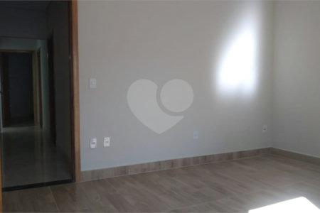 Casa à venda com 3 quartos, sendo 1 suíte, no condomínio Terras da Estância, Paulínia - SP