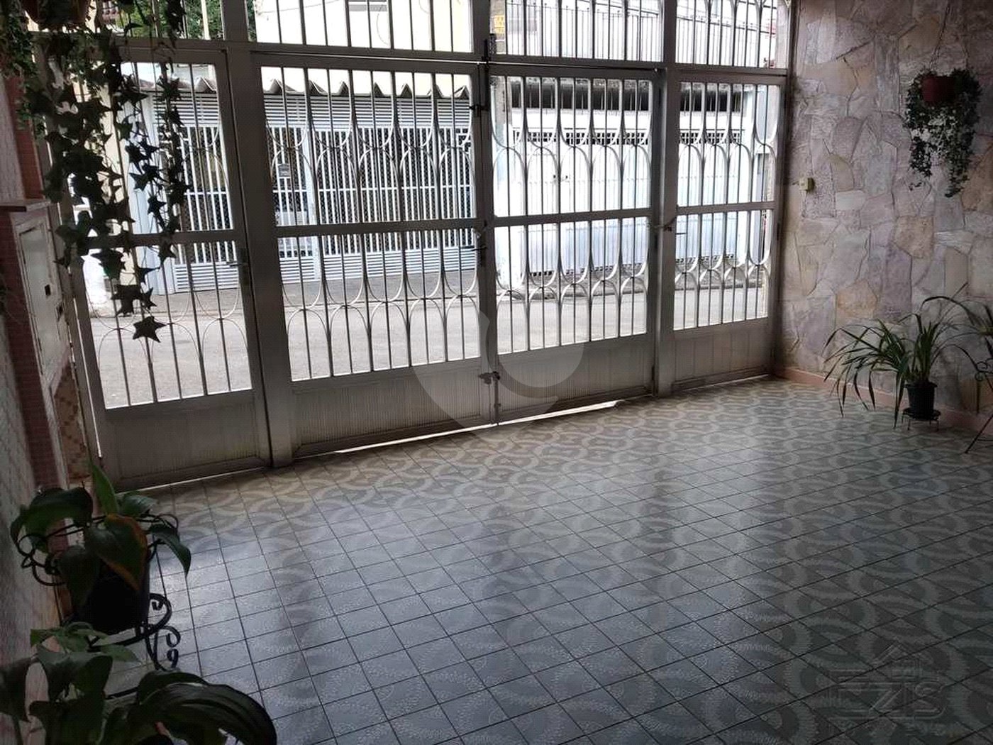 Sobrado à venda com 2 quartos, sendo 1 suíte, em Vila Monumento, São Paulo, SP