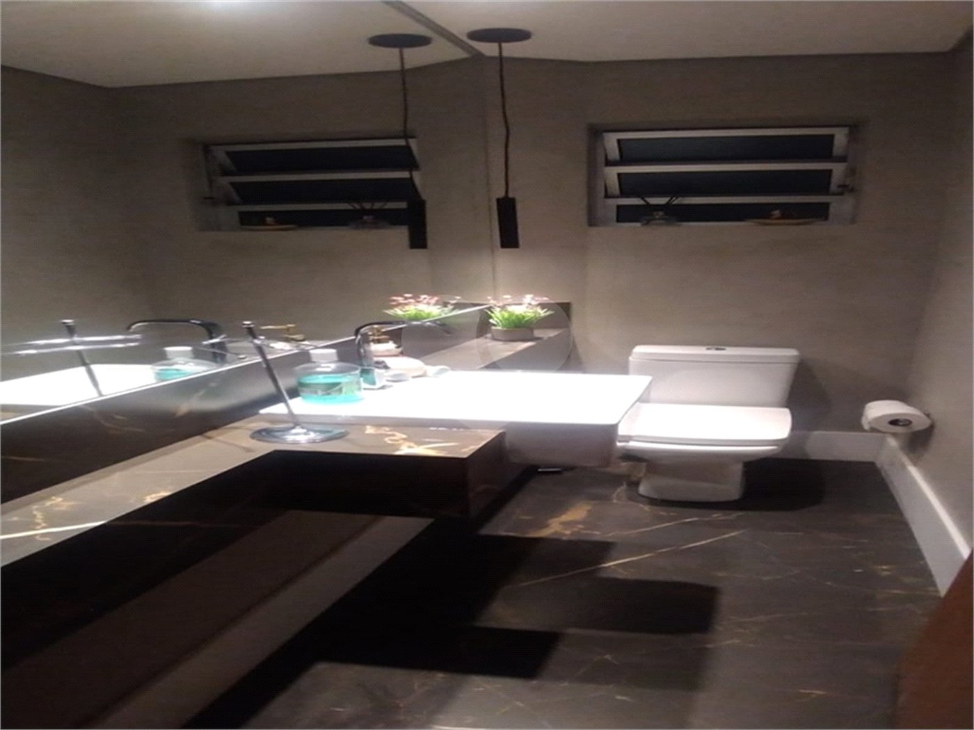 Casa de Vila à venda com 4 quartos, sendo 2 suítes, em Vila Guilherme, São Paulo, SP