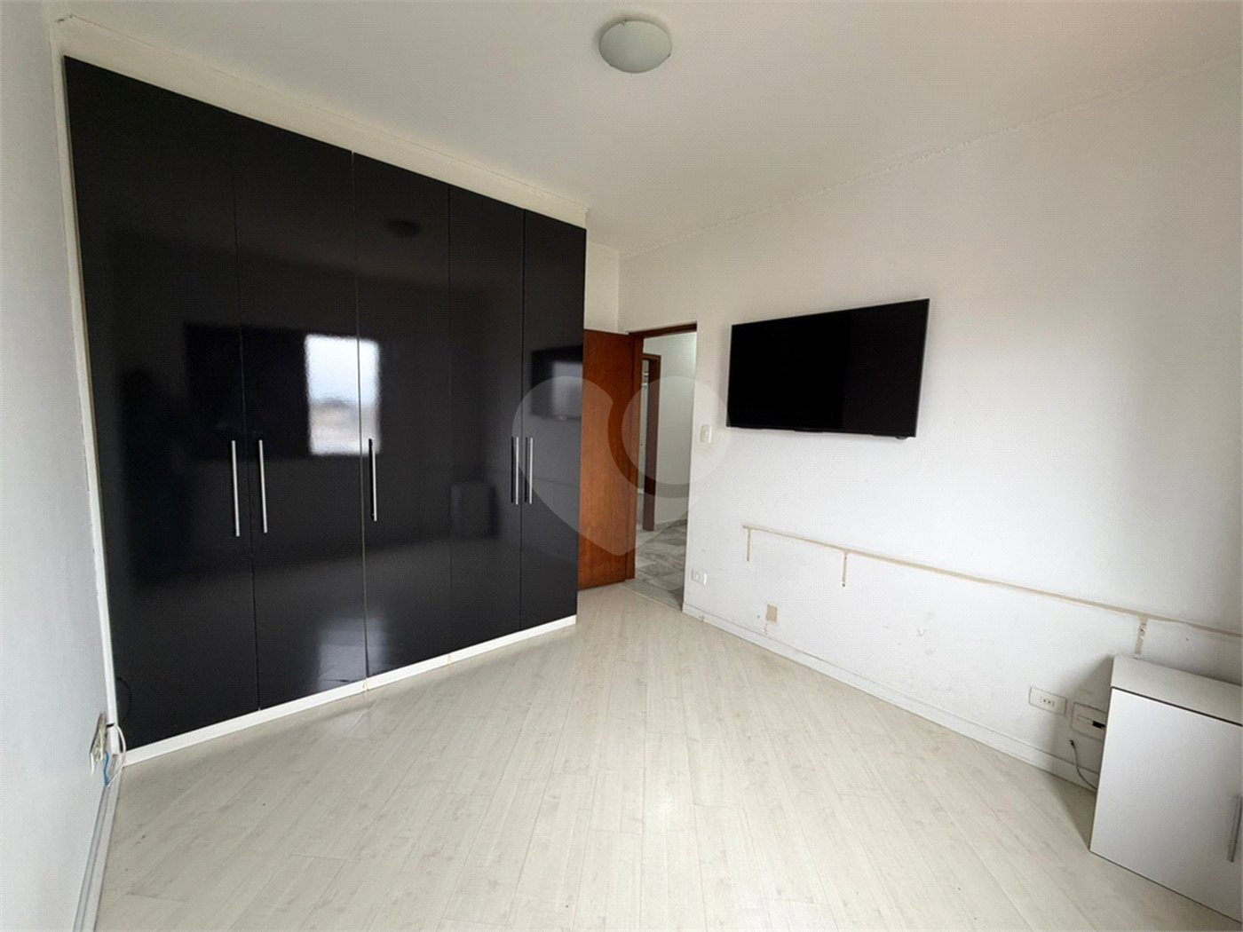 Apartamento à venda com 3 quartos, sendo 1 suíte, no Centro, Suzano, SP