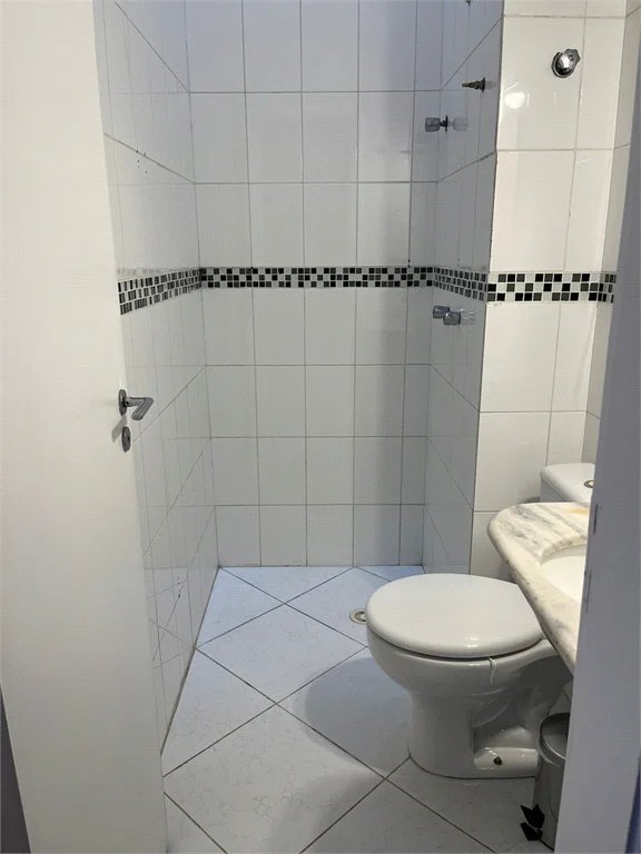 Casa à venda com 3 quartos no condomínio Jd Rebelato, Cotia - SP