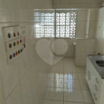 Oportunidade na Sé: Apartamento Reformado e Ensolarado com Localização Estratégica!
