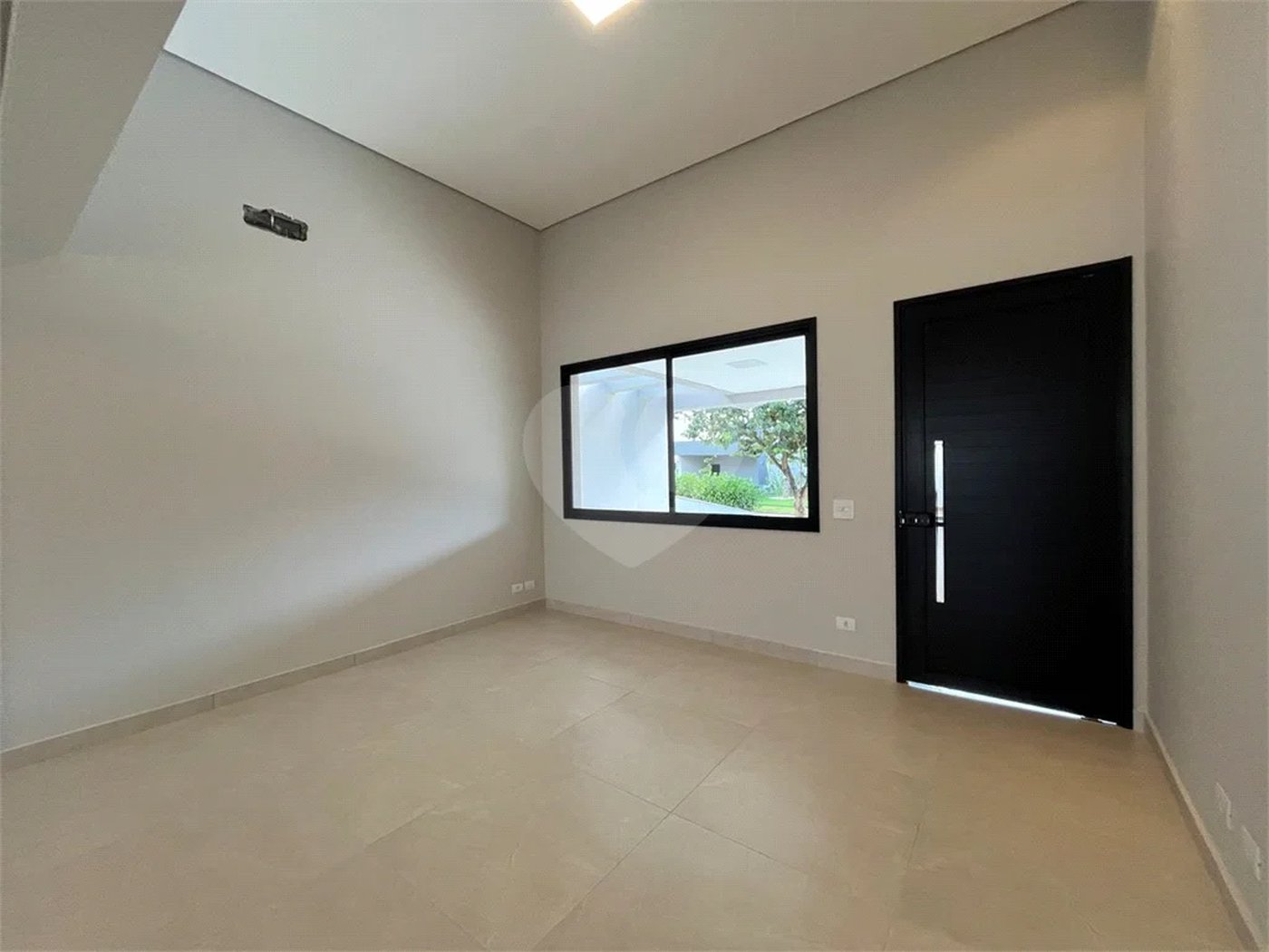Excelente Casa Plana no Condomínio Bela Vista