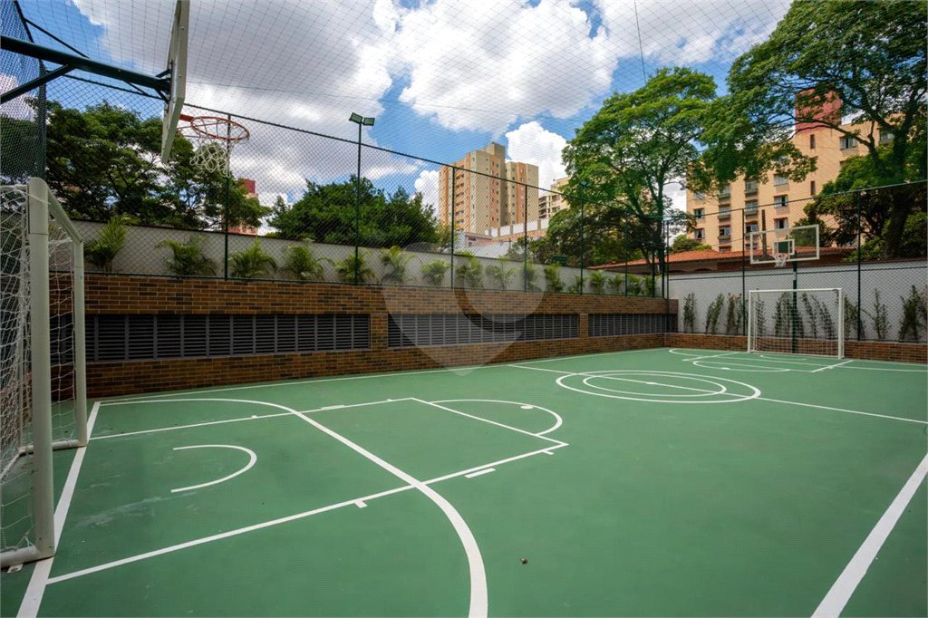 Apartamento à venda com 3 suítes em Vila Assunção, Santo André, SP