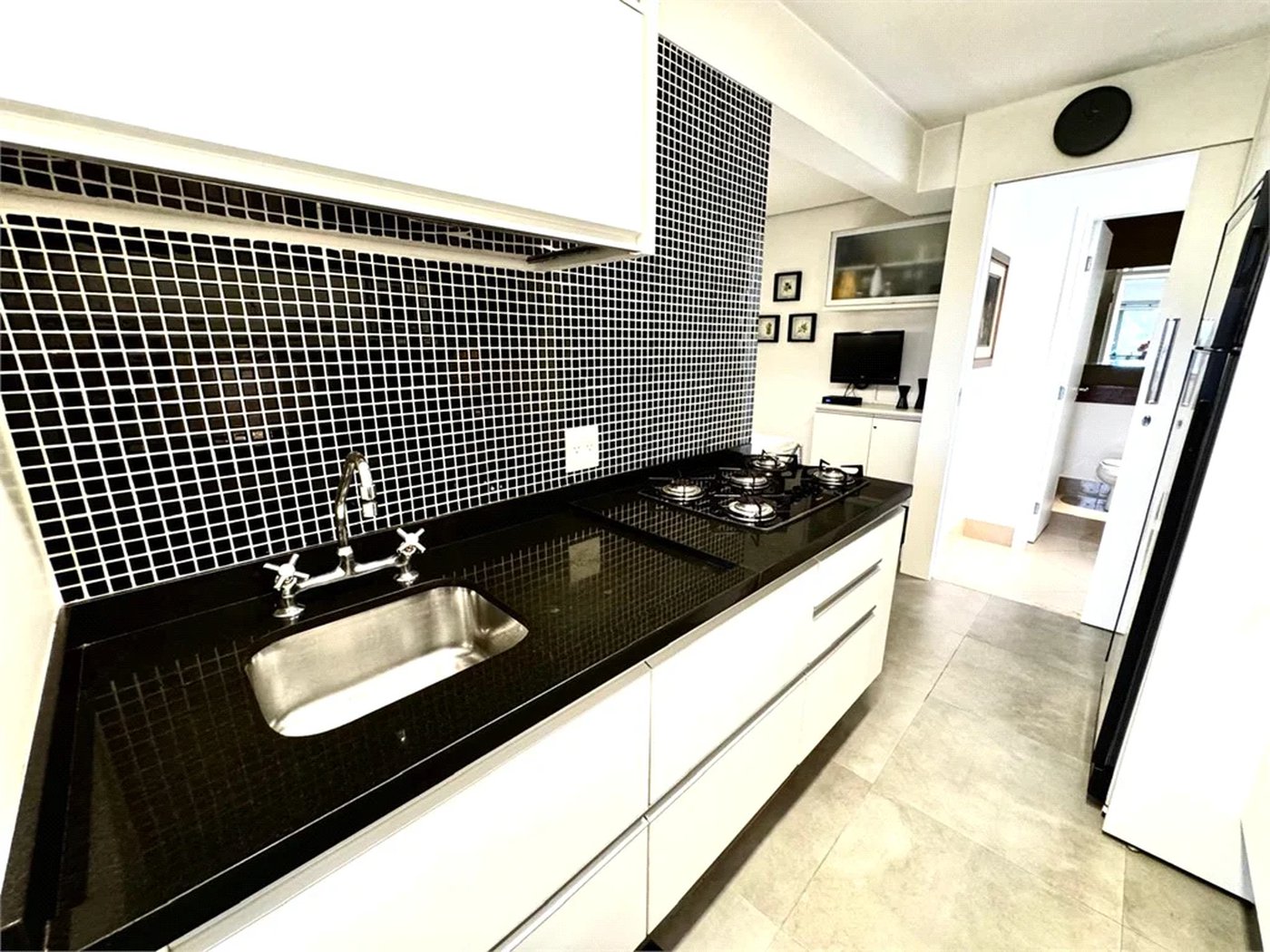 Apartamento à venda com 2 suítes em Parque do Morumbi, São Paulo, SP