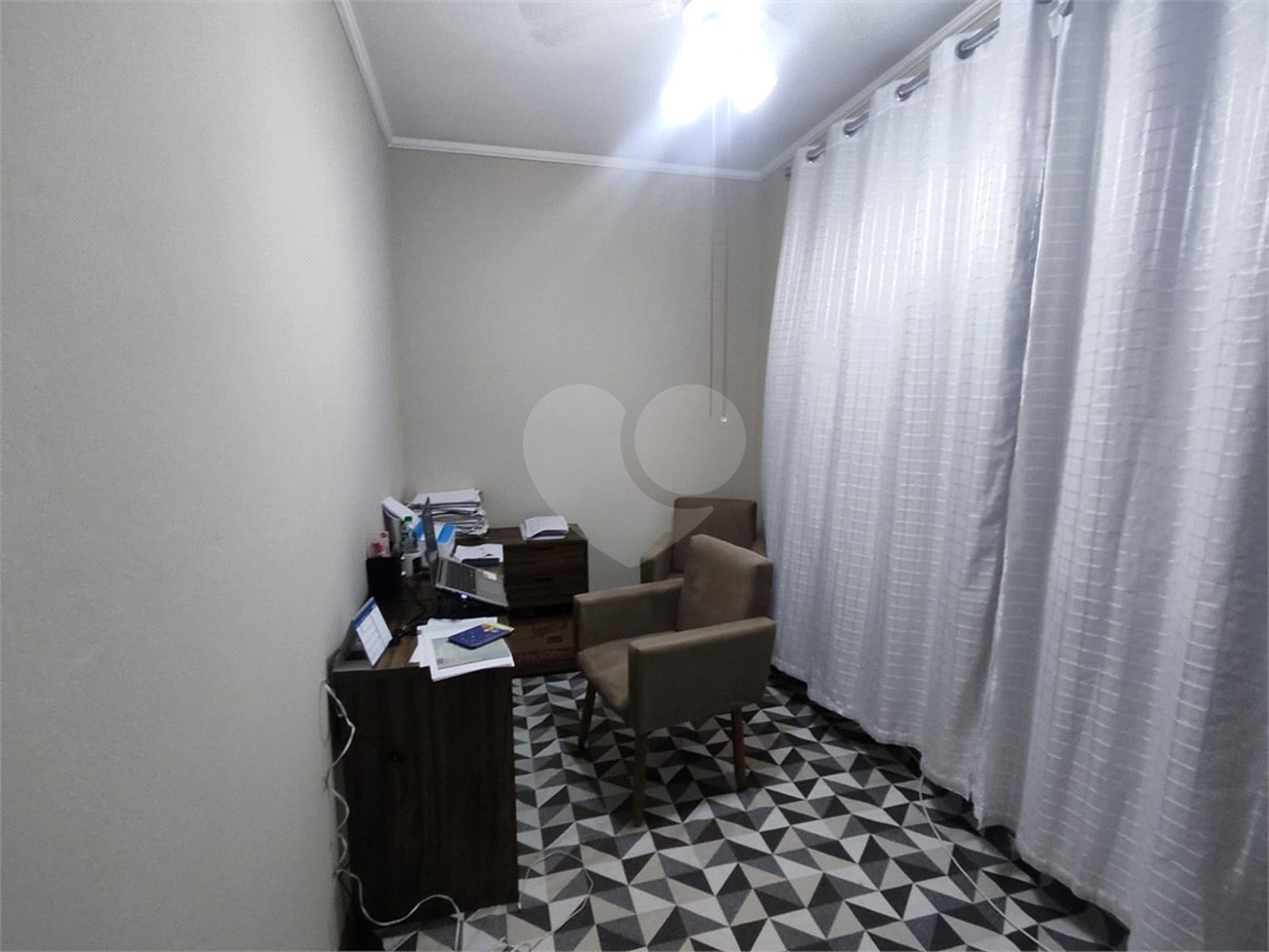 Sobrado à venda com 3 quartos, sendo 1 suíte, em Tremembé, São Paulo, SP