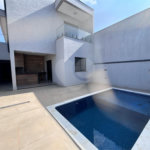 Casa à venda com 3 suítes no condomínio Helena Maria, Sorocaba - SP