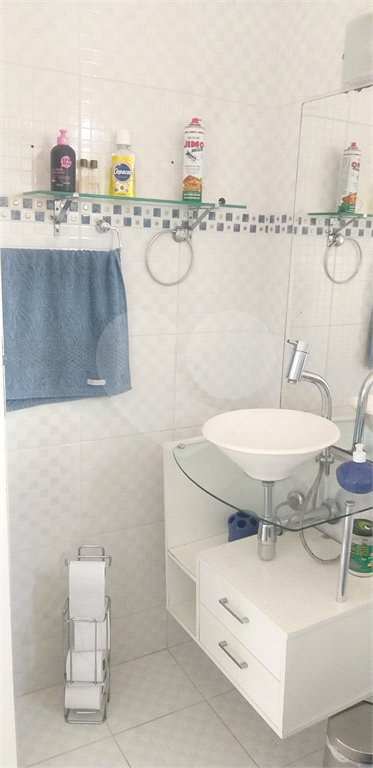 Casa à venda ou para alugar com 3 quartos, sendo 1 suíte, em Parque das Colinas, Valinhos, SP