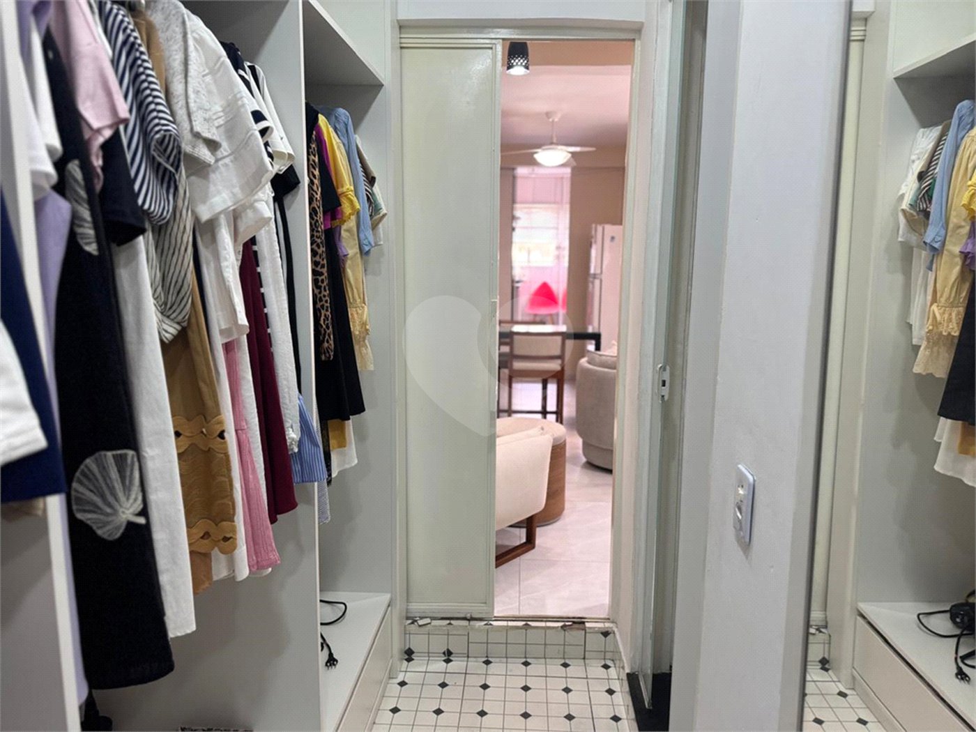 Sobrado à venda com 3 quartos, sendo 1 suíte,  no Centro, Itapetininga, SP