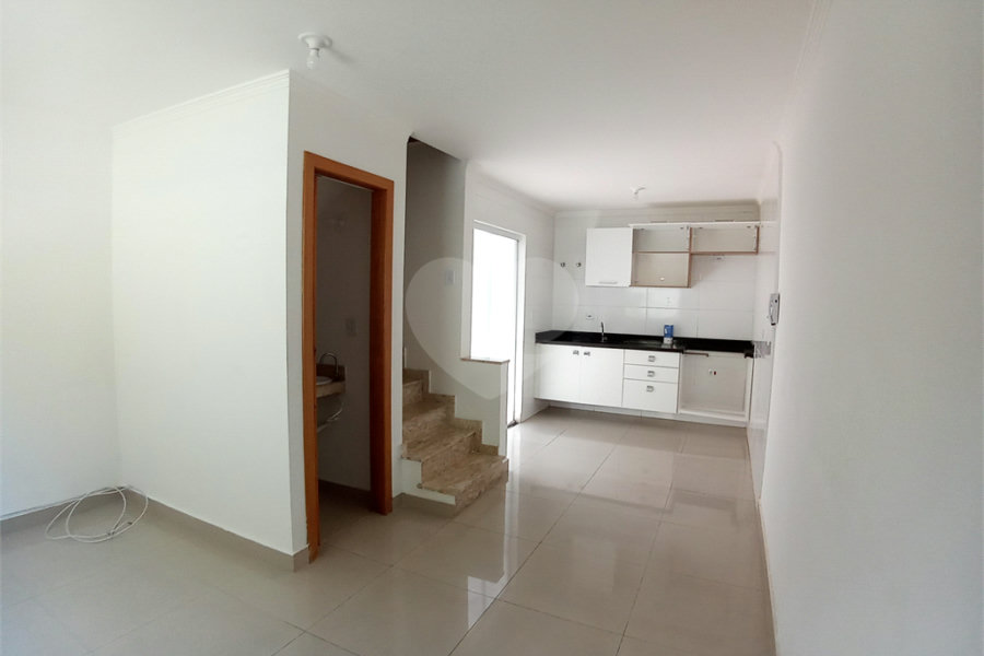 Casa à venda com 2 suítes no condomínio Residencial Vista Vila Guilherme, São Paulo - SP