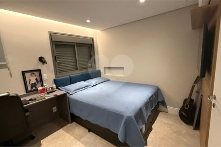 Apartamento à venda com 3 quartos, sendo 1 suíte, em Tatuapé, São Paulo, SP
