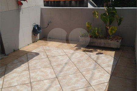 Casa à venda com 4 quartos, sendo 1 suíte, em Vila Pirajussara, São Paulo, SP