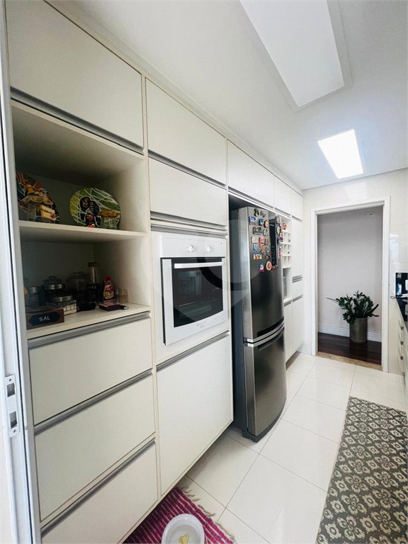 Apartamento à venda com 3 quartos, sendo 1 suíte, em Alto da Boa Vista, São Paulo, SP