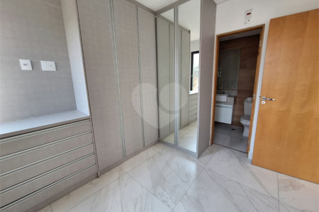 Apartamento à venda com 1 quarto em Jardim das Acácias, São Paulo, SP
