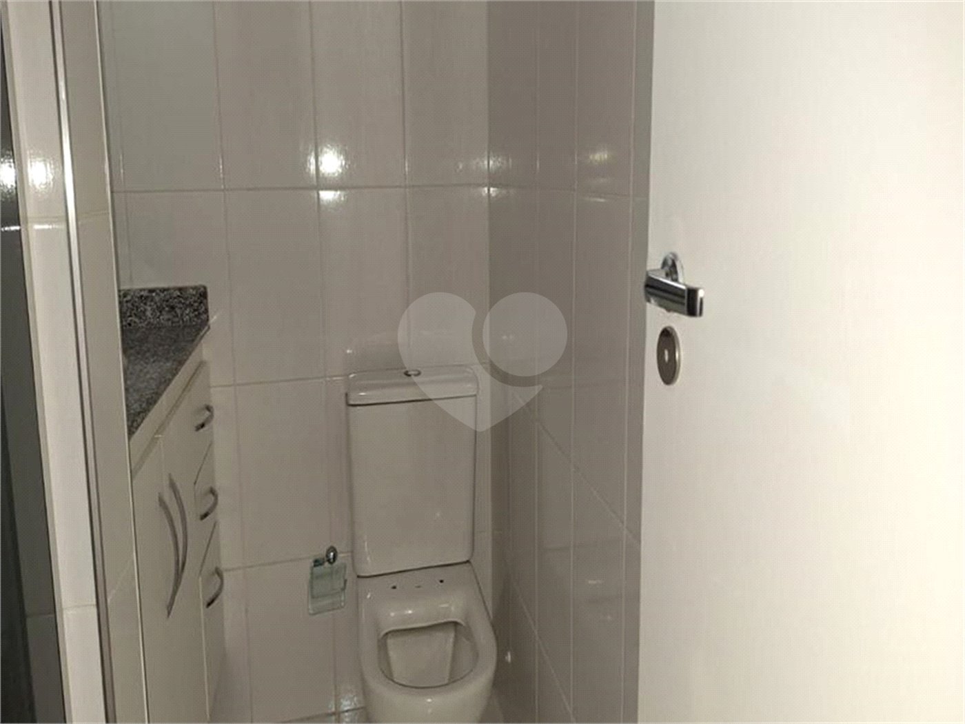 Apartamento à venda com 3 quartos, sendo 1 suíte, em Indianópolis, São Paulo, SP