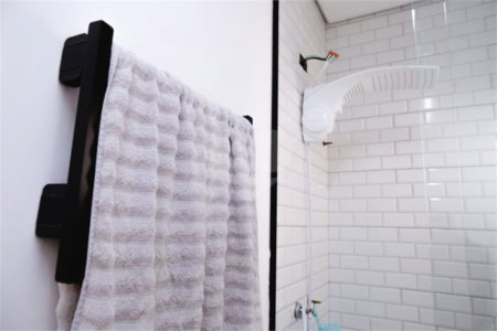 Casa à venda com 3 quartos, sendo 2 suítes, no condomínio Morada do Sol, Mairiporã - SP