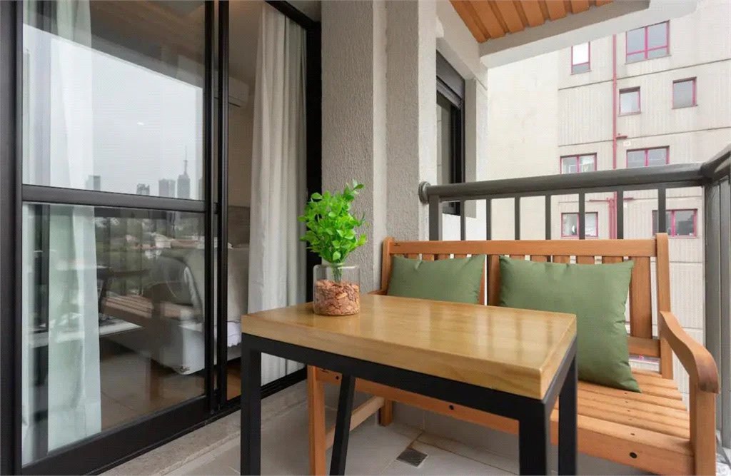 Apartamento à venda com 1 quarto em Jardim das Bandeiras, São Paulo, SP