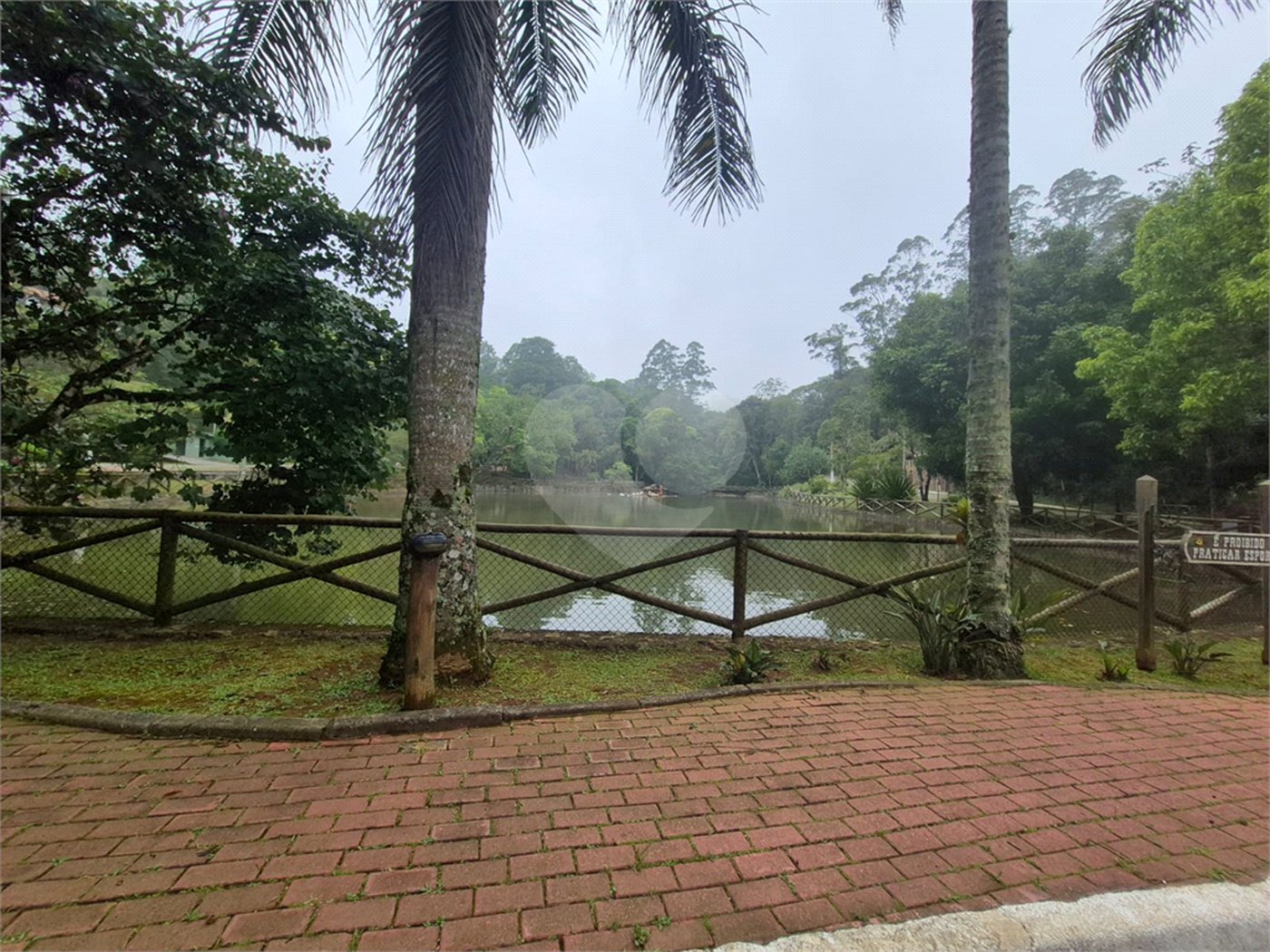 Terreno à venda no condomínio Parque Imperial da Cantareira, Mairiporã - SP