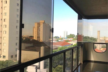 Apartamento à venda com 4 quartos, sendo 2 suítes, no Centro, Araraquara, SP