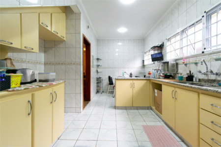 Casa à venda com 3 quartos, sendo 1 suíte,  em Vila Cordeiro, São Paulo, SP