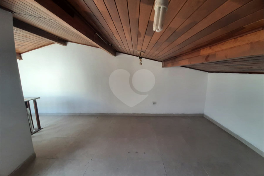 Casa à venda com 3 quartos, sendo 1 suíte, no condomínio Cantareira Park, São Paulo - SP