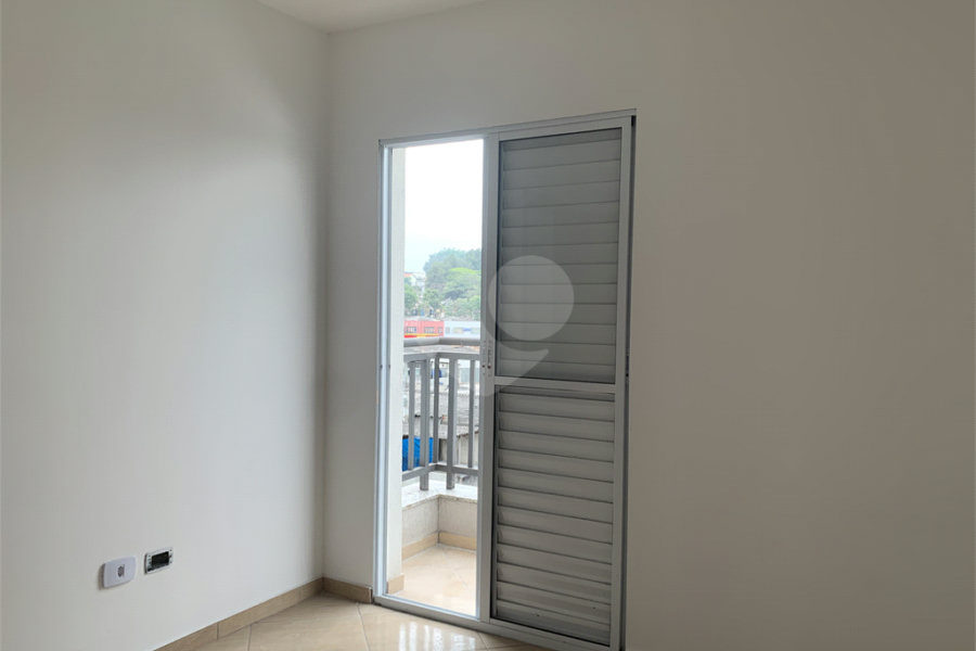 Casa à venda com 2 suítes no condomínio Residencial Pitangueiras, São Paulo - SP