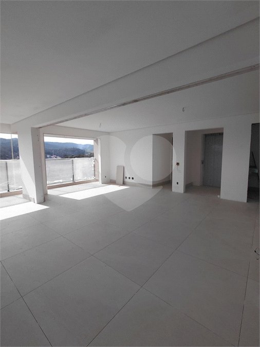 Apartamento à venda com 3 suítes em Jardim Leonor Mendes de Barros, São Paulo, SP