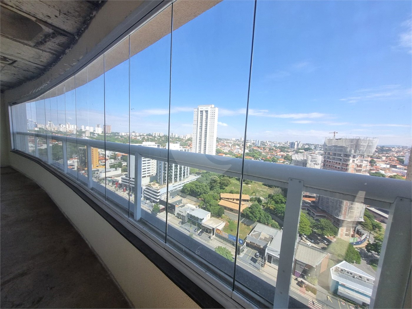Cobertura à venda com 4 quartos, sendo 3 suítes, em Jardim Judith, Sorocaba, SP