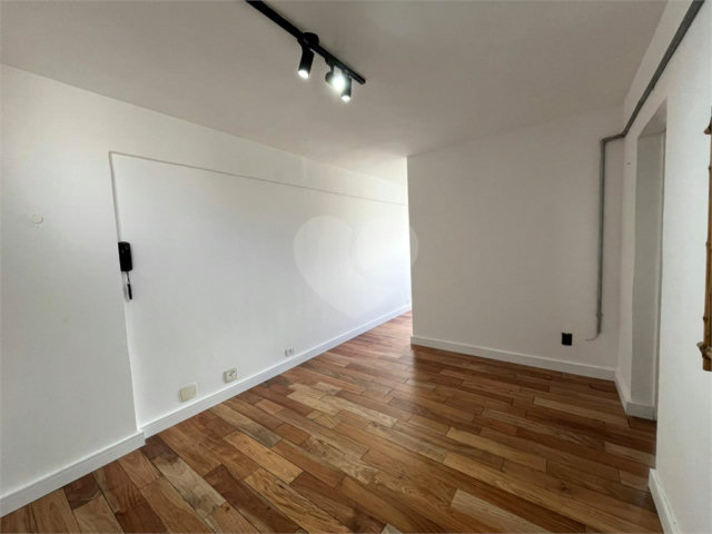 Apartamento à venda com 1 quarto em Liberdade, São Paulo, SP