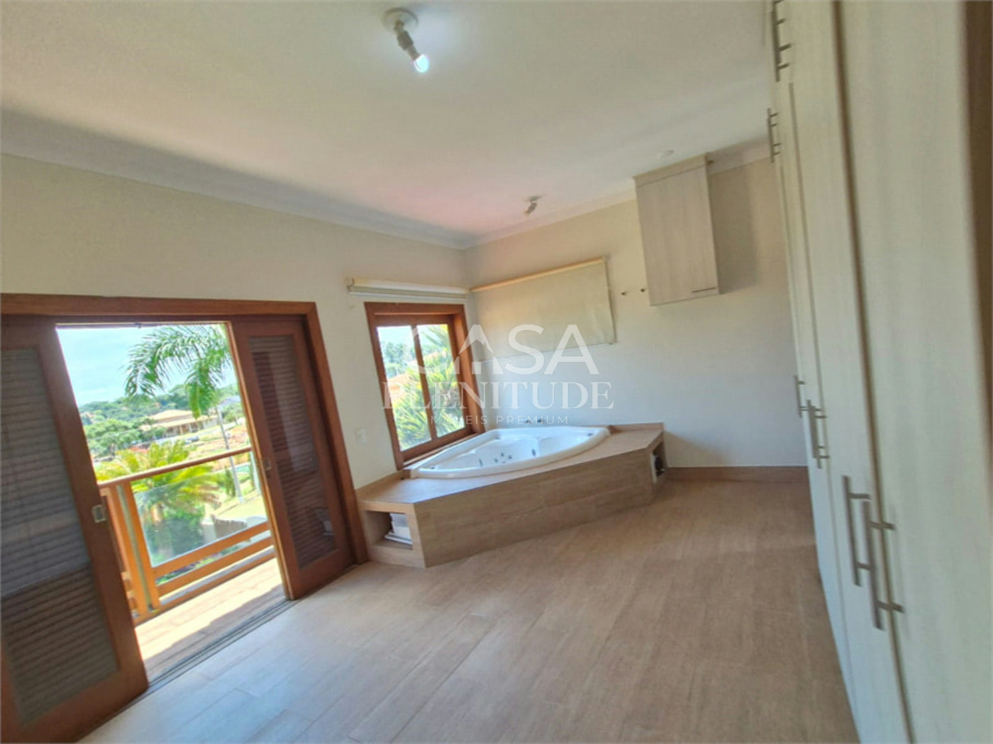 Casa em condomínio à venda ou para alugar com 3 suítes em Village Ipanema Ii, Araçoiaba da Serra, SP