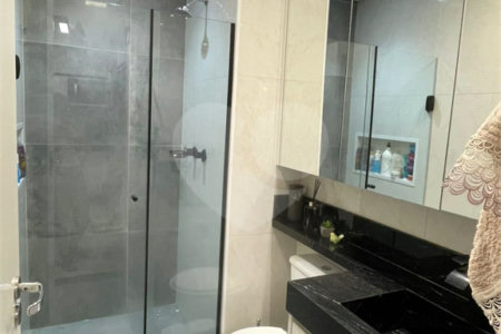Apartamento à venda com 1 quarto em Jardim D'abril, Osasco, SP
